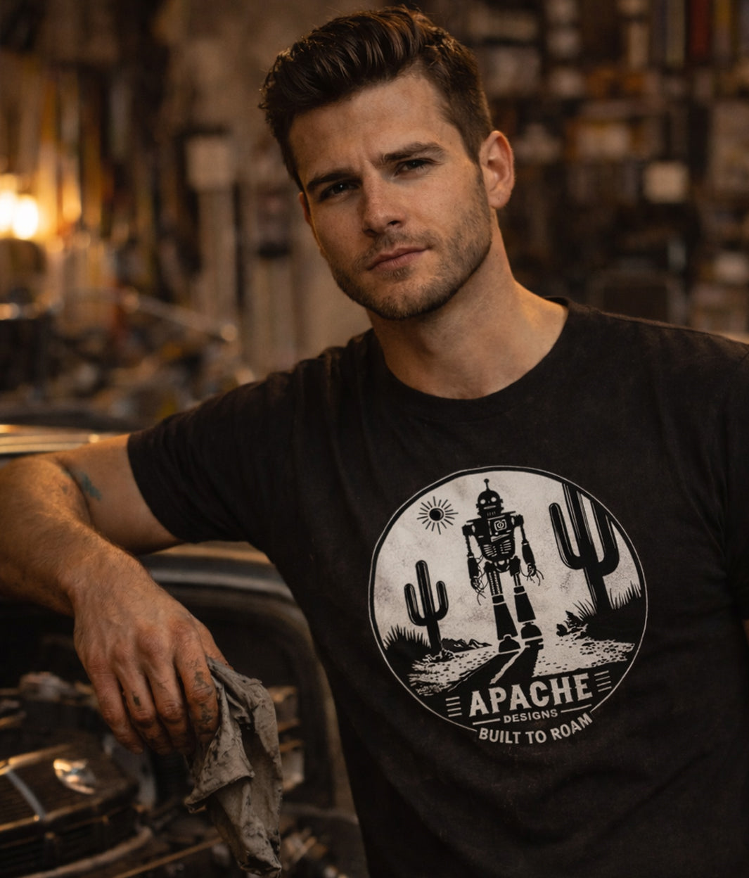 Built To Roam – Apache Tee